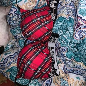 Victoria’s Secret Pink bra